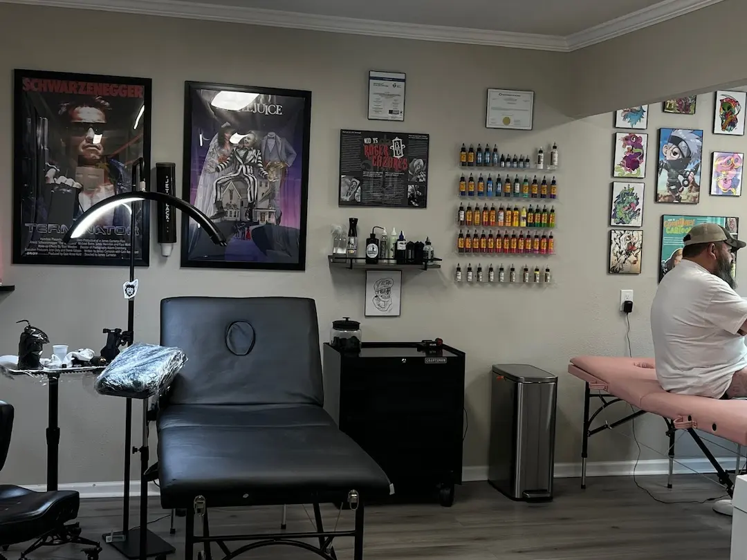 chair at tattootopia tattoo studio in denham springs la