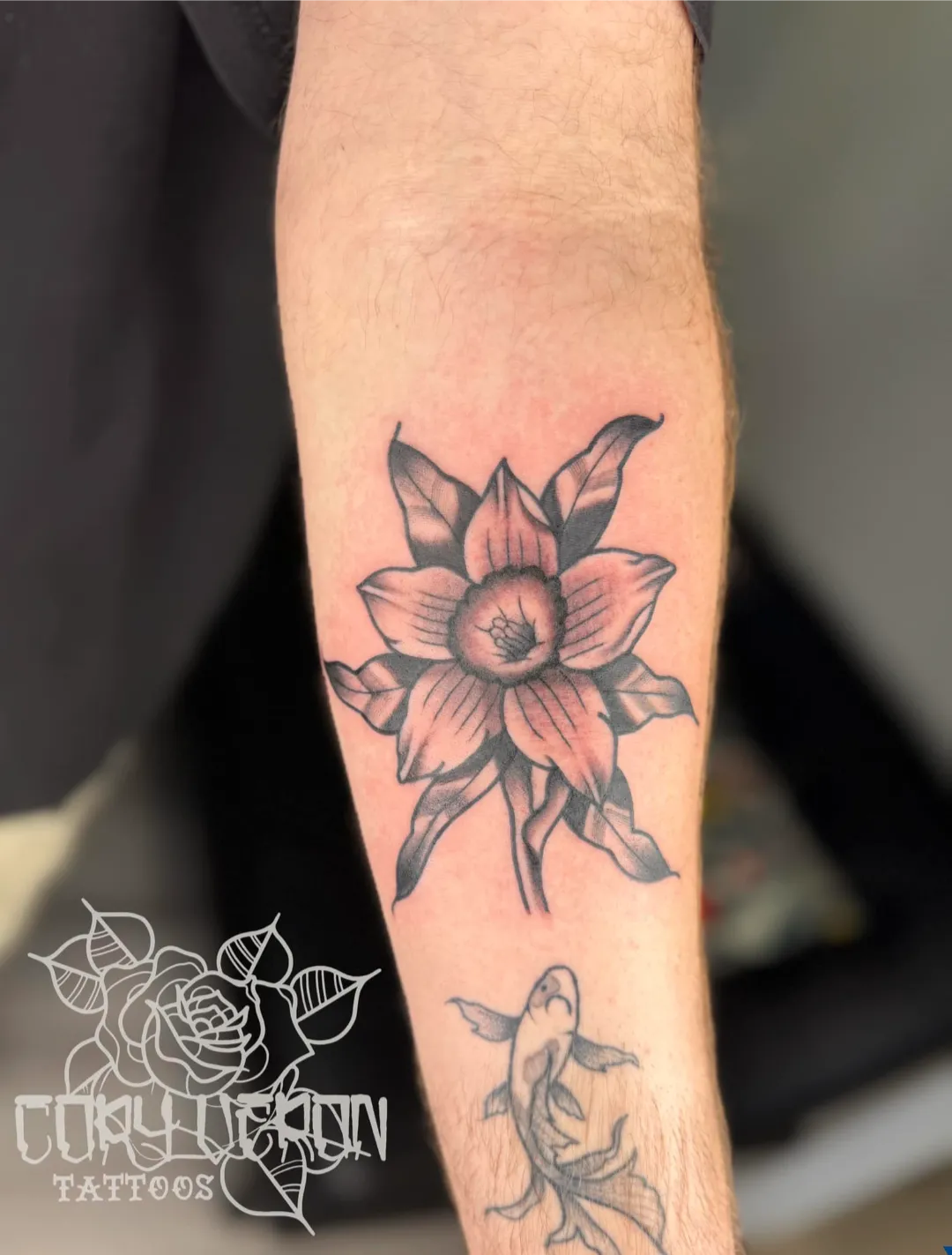 traditional color rose hand tattoo cory veron tattootopia