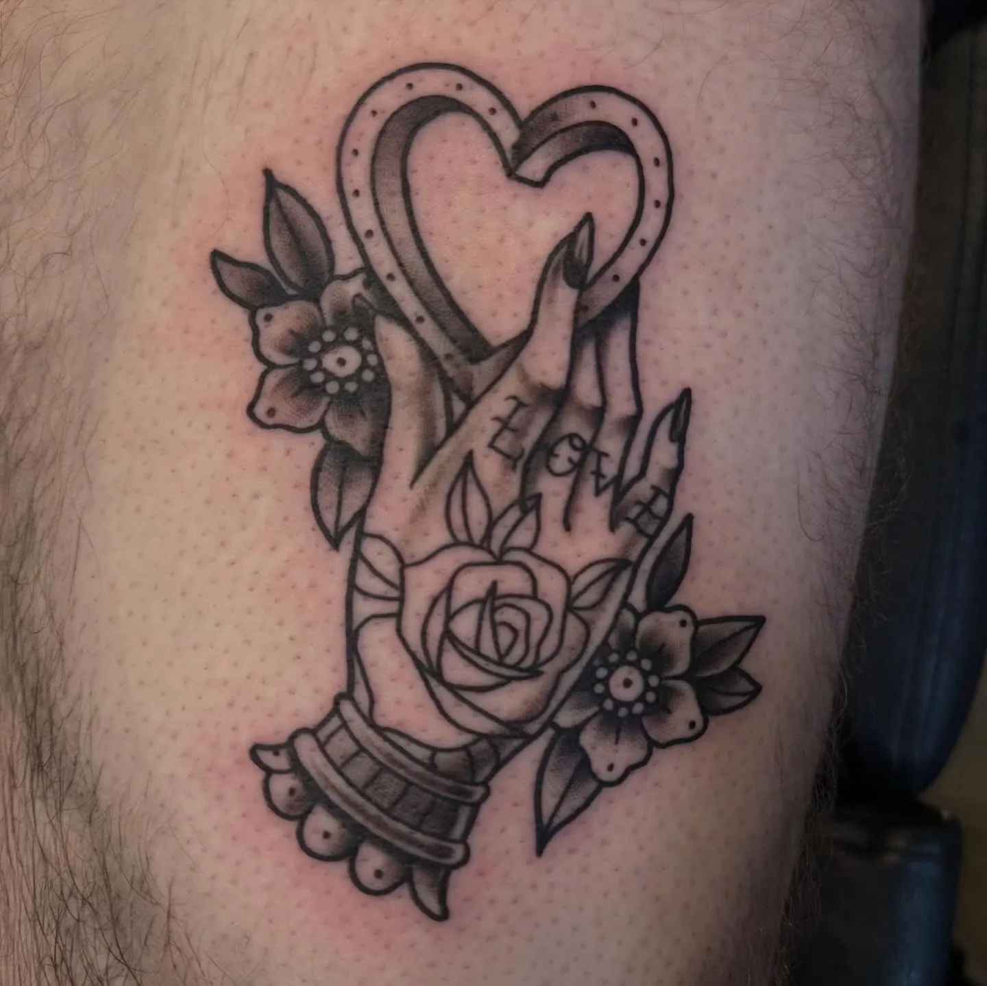 traditional hand with heart and roses thigh tattoo josh lockhart tattootopia